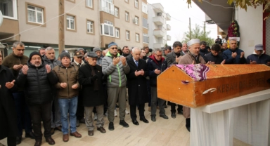 Begüm hemşire gözyaşlarıyla uğurlandı