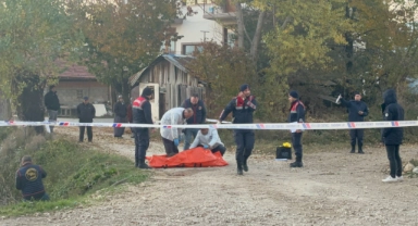 Bolu'da çiftçi ıspanak sularken derede ceset buldu