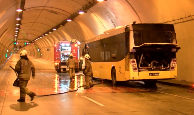 Bomonti Tüneli'nde korkutan otobüs yangını!