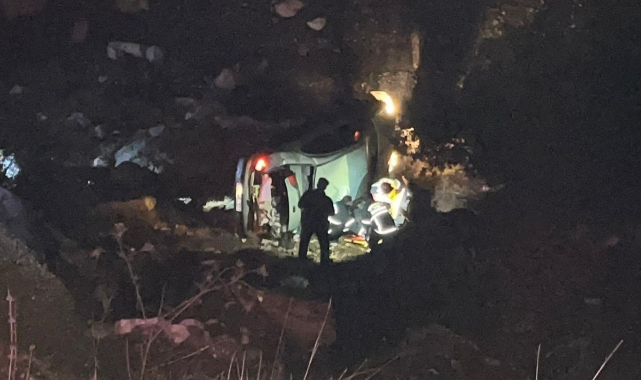 Burdur'da otomobil uçuruma düştü! 1 yaralı