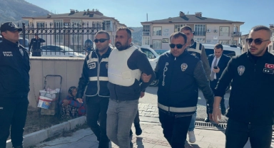 Burdur'da restoranda karşılaştığı husumetlisini öldüren şahıs tutuklandı