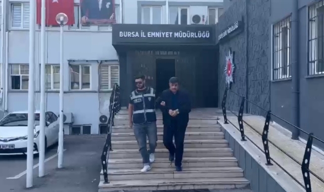 Bursa'da 25 yıl hapis cezasıyla aranıyordu! Bakın nasıl yakalandı