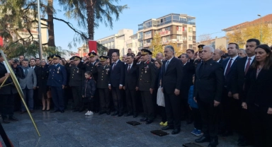 Bursa'da Büyük Önder Mustafa Kemal Atatürk vefatının 86. yıl dönümünde anıldı
