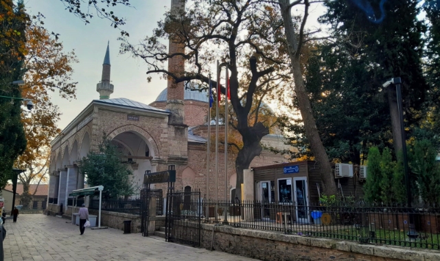 Bursa'da cami ve türbelerde yeni karar