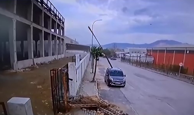 Bursa'da çelik çubuk ok gibi saplandı 