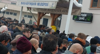 Bursa'da elektrik akımına kapılan işçi toprağa verildi