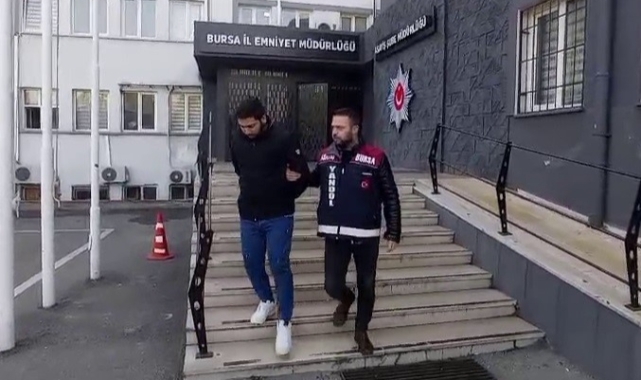 Bursa'da emekli kişileri dolandıran sahte polis İstanbul'da yakalandı