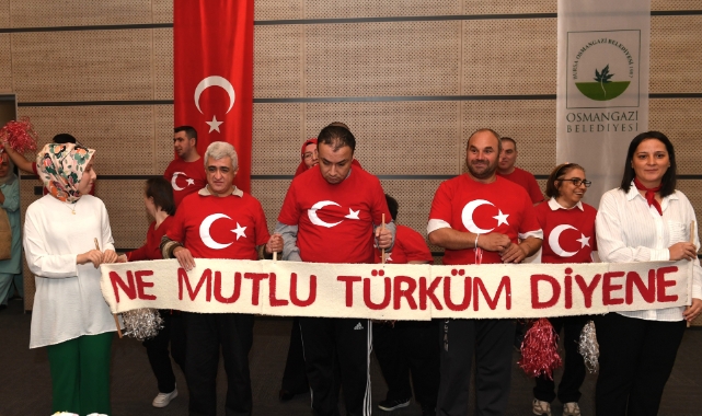 Bursa'da engelli bireyler Atatürk’ü saygı ve özlemle andı