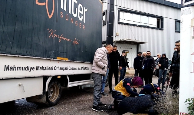 Bursa'da kamyonetin çarptığı kadın yaralandı 