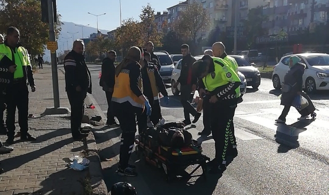 Bursa'da motosikletler çarpıştı: 2 yaralı