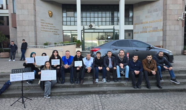 Bursa'da mülakat mağduru öğretmenlerden kontenjan tepkisi