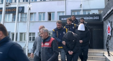 Bursa'da 'Otomobil Çetesine' şok operasyon: 3 kişi tutuklandı