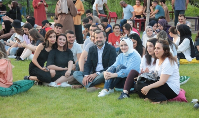 Bursa’nın gençlik hibesi almayı hak eden tek belediyesi   