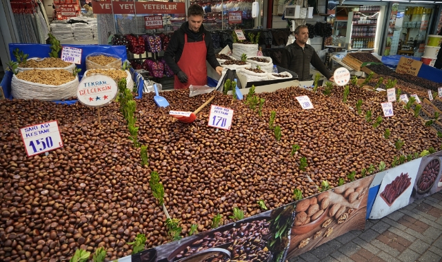 Bursa pazarında Çin kestanesinin yerini yerli kestane aldı