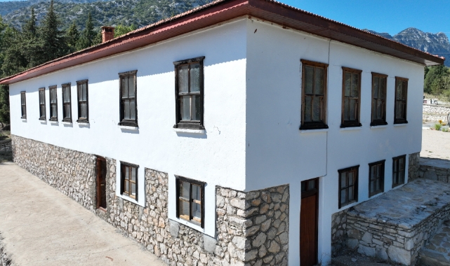Büyükşehir'den İbradı Ürünlü Mahallesi'ne Petek Evi