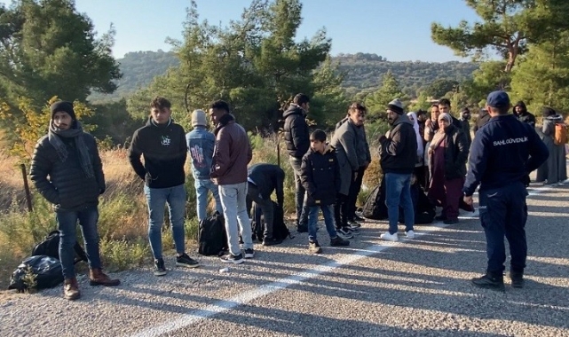 Çanakkale'de 27 kaçak göçmen yakalandı   