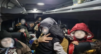 Çanakkale’de göçmen kaçakçılığı operasyonuna 15 tutuklama