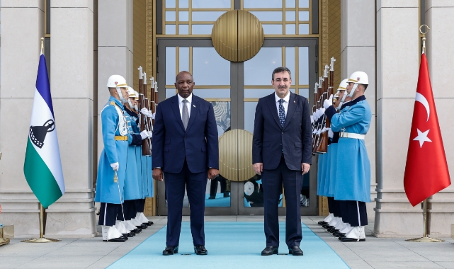 Cevdet Yılmaz, Lesotho Başbakanı Matekane ile görüştü