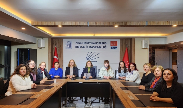CHP Bursa İl Kadın Kolları'ndan Dünya Çocuk Hakları Günü açıklaması