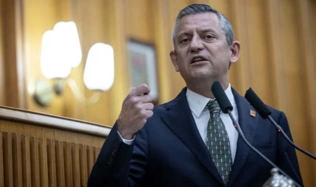 CHP lideri Özgür Özel'den kayyum tepkisi!