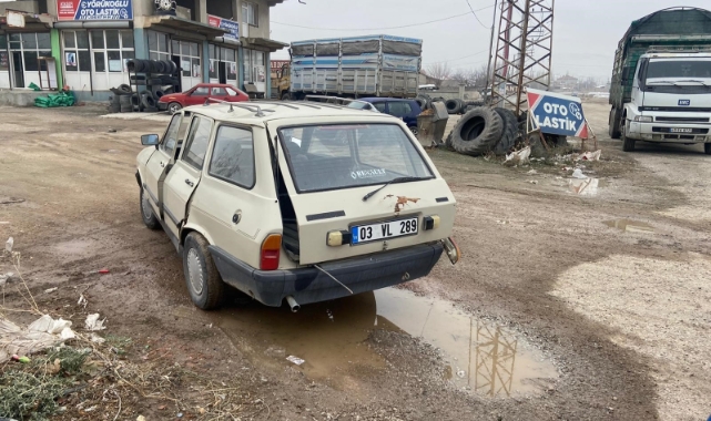 Çocuğun kullandığı otomobilin karıştığı kazada 6 kişi yaralandı