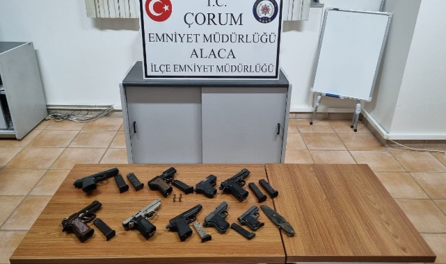 Çorum'da 9 adet tabanca ele geçirildi