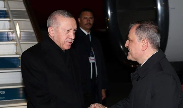 Cumhurbaşkanı Erdoğan, Azerbaycan'a geldi