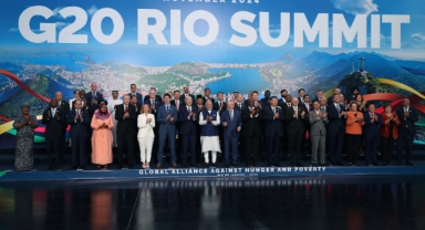 Cumhurbaşkanı Erdoğan, G20 Liderler Zirvesi’nden sonra aile fotoğrafına katıldı