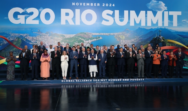 Cumhurbaşkanı Erdoğan, G20 Liderler Zirvesi’nden sonra aile fotoğrafına katıldı