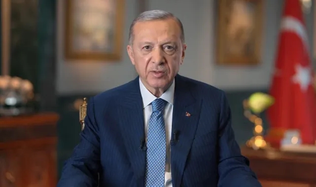 Cumhurbaşkanı Erdoğan Kuzey Kıbrıs Türk Türk Cumhuriyeti'ni tebrik etti