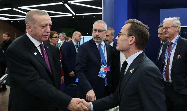Cumhurbaşkanı Erdoğan, Rutte ile görüştü!