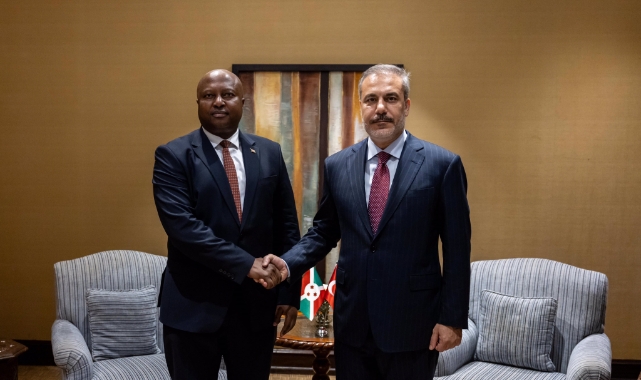 Dışişleri Bakanı Fidan, Burundi Dışişleri Bakanı Shingiro ile bir araya geldi   