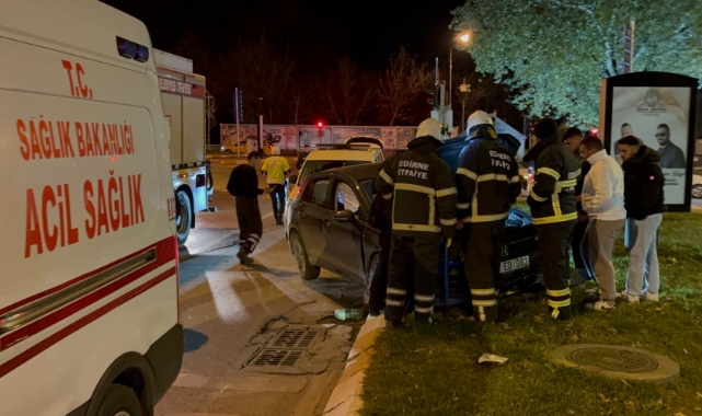 Edirne'de otomobil refüje çıktı