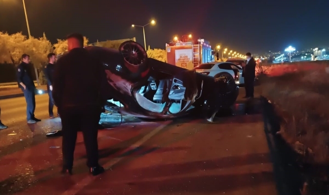 Elazığ’da refüje çarpan araç takla attı: 1 yaralı