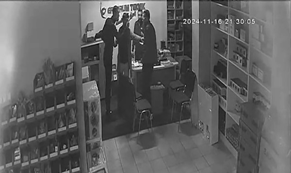 Erzurum’da kar yağışı kavgaya dönüştü   
