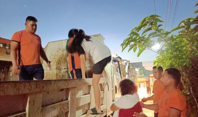 Filipinler'de 255 bin kişi tahliye edildi