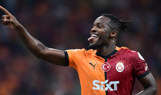 Galatasaraylı futbolcuya dolandırıcı şoku