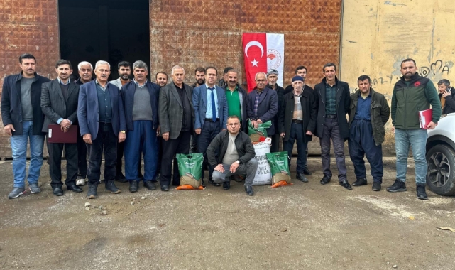 Hakkari'deki çiftçilere tohum desteği yapıldı