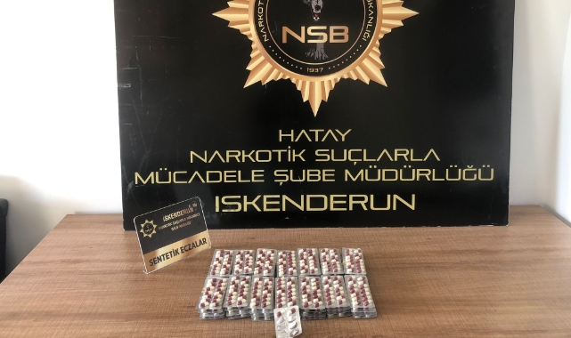 Hatay’da bir araçta 786 sentetik hap ele geçirildi
