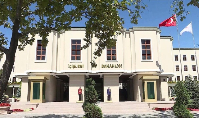 İçişleri Bakanlığı açıkladı! Tunceli ve Ovacık Belediyeleri'ne kayyum atandı