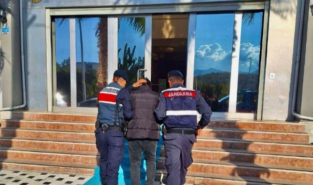İki ayrı suçtan aranan firari yakalandı  