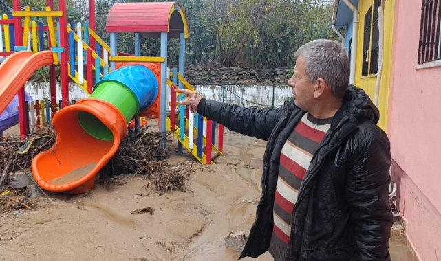 Antalya Manavgat'ta bir ilköğretim okulu sular altında kaldı