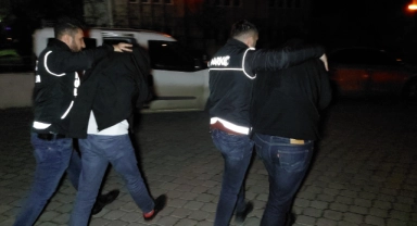 İstanbul'dan Samsun'a lüks araçla uyuşturucu sevkiyatına 30'ar yıl hapis