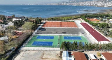 İzmit Tenis Merkezi'nde sona gelindi