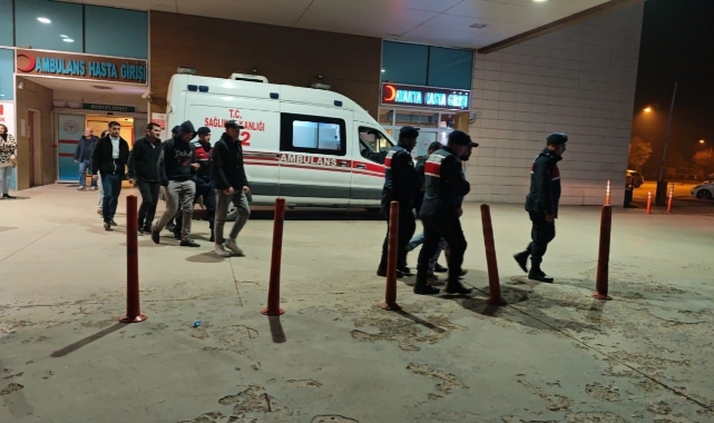 Kaçak göçmenlere jandarma dur dedi