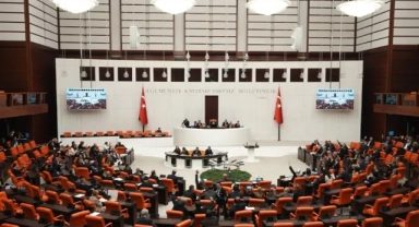 Kadınların soyadı ile ilgili düzenleme 9'ncu Yargı Paketi'nden çıkarıldı