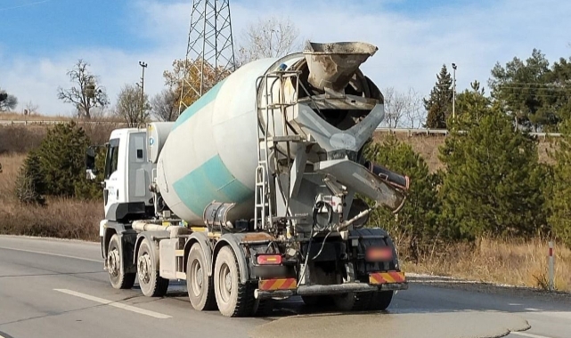 Kara yoluna beton döken miksere para cezası