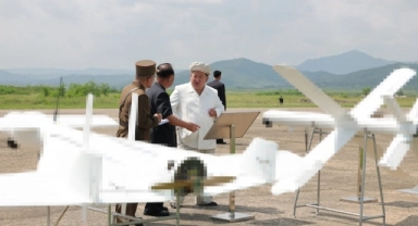 Kim Jong-un'dan 'seri üretim' talimatı!
