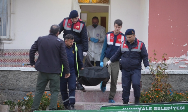 Kırıkkale'de şizofren hastası eniştesini öldürdü, annesini ağır yaraladı