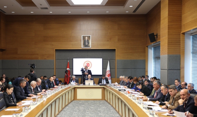 Köy Kanunu'nda değişiklik teklifi komisyondan geçti